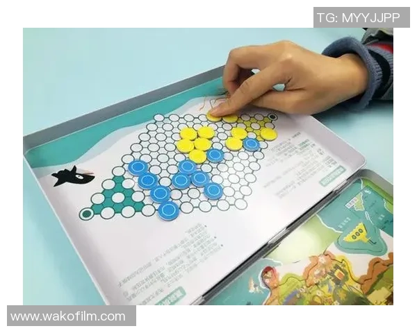 河南学生世界跳棋小高手聚郑较高低